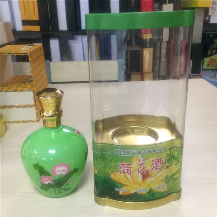 新(xin)款橢(tuo)圓亞(ya)克力(li)透明(ming)罩