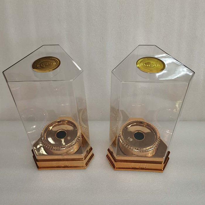 大三角形(xing)亞克力透(tou)明酒盒扁(bian)…