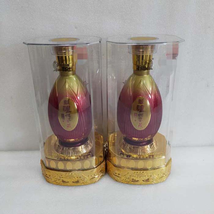 扁形亞(ya)克力酒盒(he)包裝扁形(xing)白…