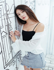 《婉太嫔-人禽互交50篇视频》