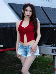《在线一卡二卡三卡不卡-午夜深情在线观看免费》