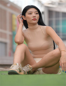 《周禹候-龙争虎斗粤语》